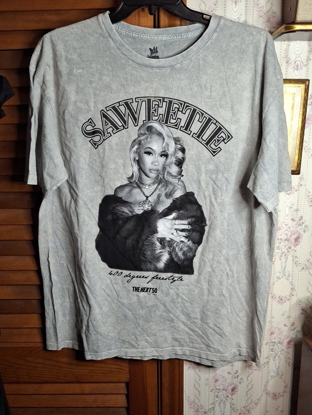 Saweetie - 400 degrees freestyle Short Sleeve Tee NWOT